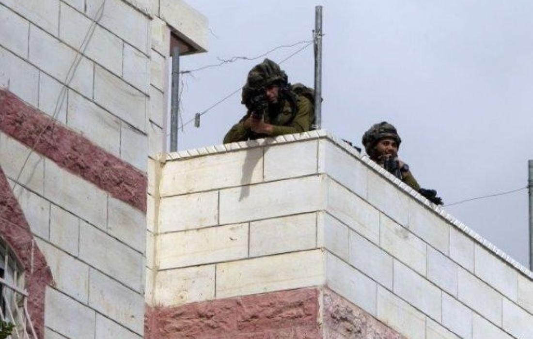 الاحتلال يستولي على منزل شمال بيت لحم ويحوله لثكنة عسكرية