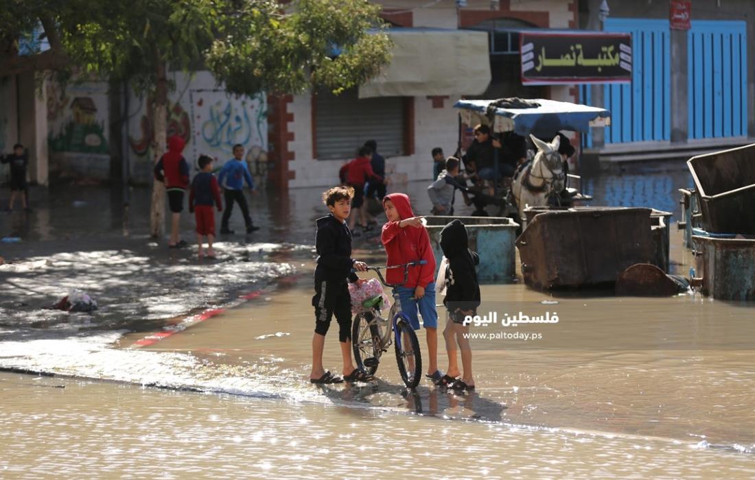 طقس فلسطين.. منخفض جوي مصحوب بكتلة هوائية باردة وسقوط أمطار