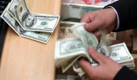 كيف جاء سعر صرف الدولار مقابل الشيكل اليوم السبت؟