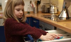 دراسة: مشاركة الأطفال في الأعمال المنزلية قد يجعلهم أكثر ذكاء