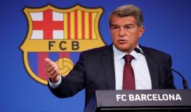 رئيس برشلونة يكشف السعر النهائي لصفقة ليفاندوفسكي