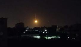 قوات الاحتلال تطلق قنابل إنارة شرق غزة