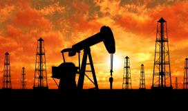 أسعار النفط تُسجل تراجعاً كبيراً.. ما السبب؟