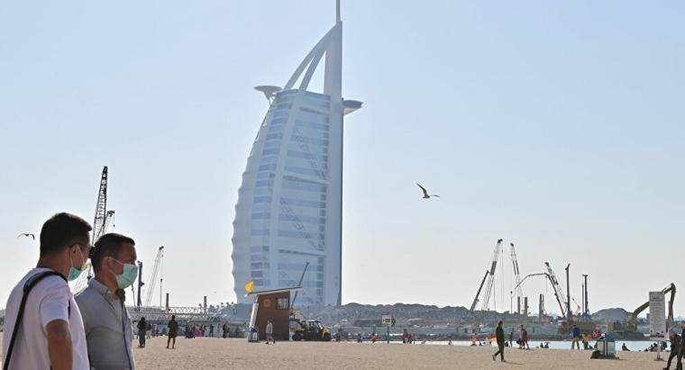 كورونا في الإمارات.jpg