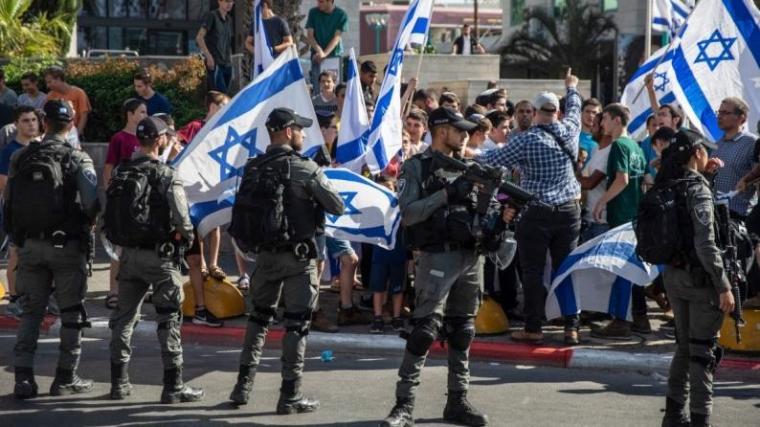 مسيرة الاعلام في القدس.jpg